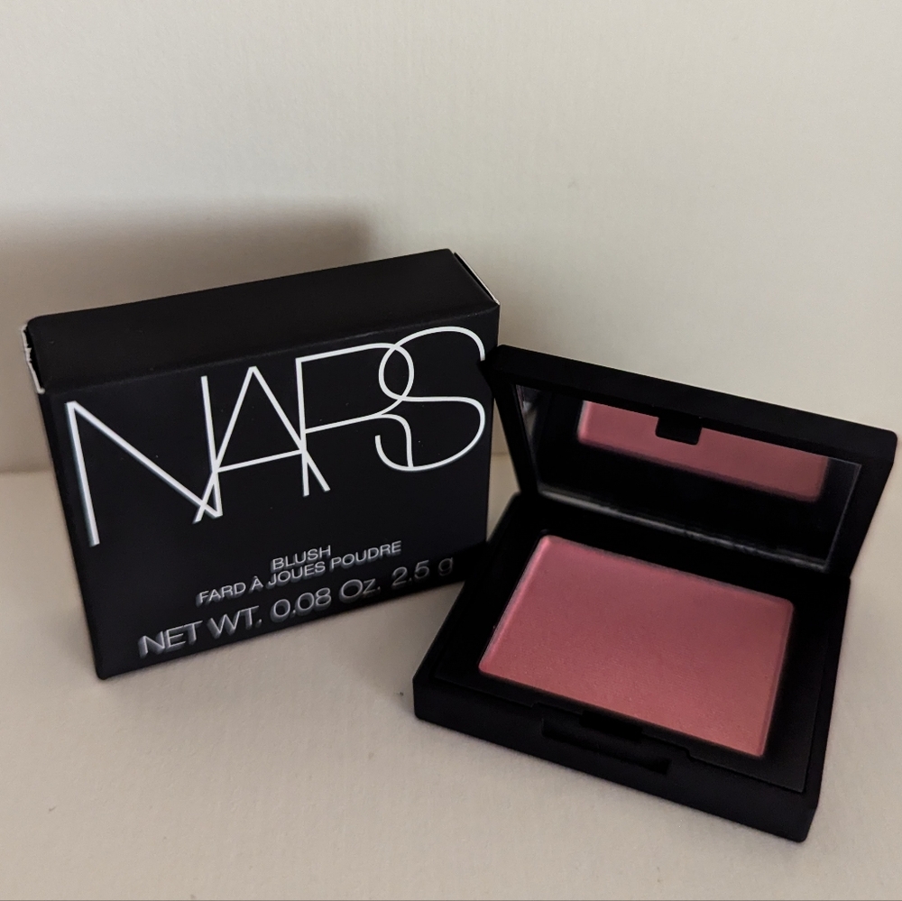 NARS Blush - Orgasm, travel size.